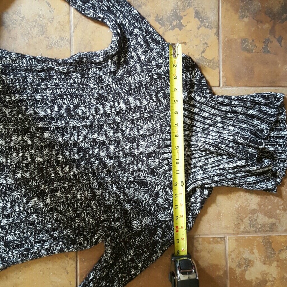 Dressbarn sweater large - Picture 6 of 6
